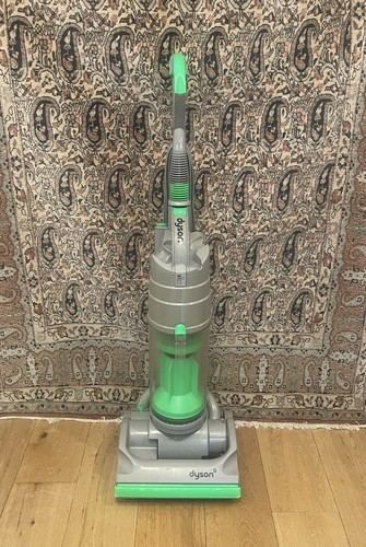 Dyson upright clutched vacuum - upright,