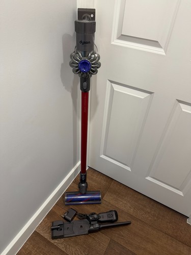 Dyson total clean vacuum - clean,
