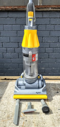 Dyson upright non clutched - upright, non-clutched